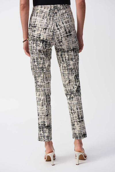 251259 Abstract Print Slim Leg Pants