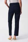 251966 Classic Slim-leg Indigo Soft Wash Jean